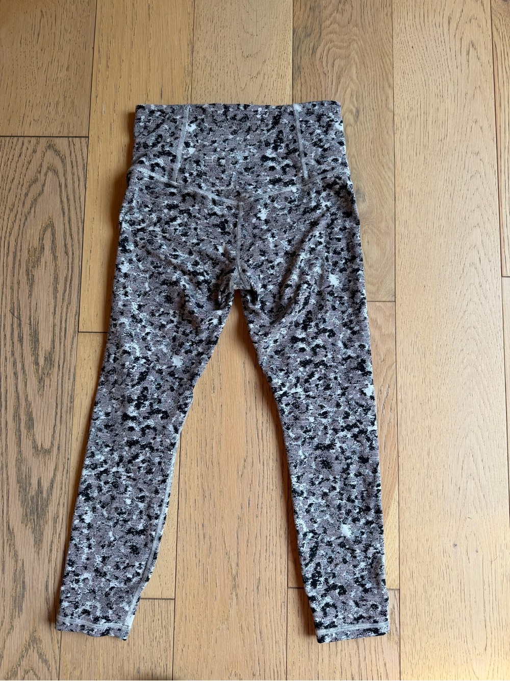 Athleta Leopard-Print Leggings - Gray and Black